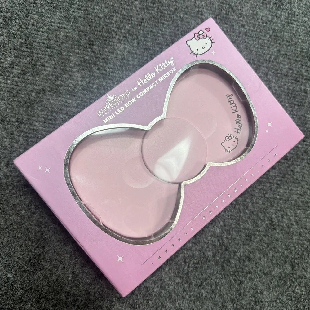 HELLO KITY Mini LED Bow Compact Mirror Vanity Pink Adjustable Light Dimmer New!!